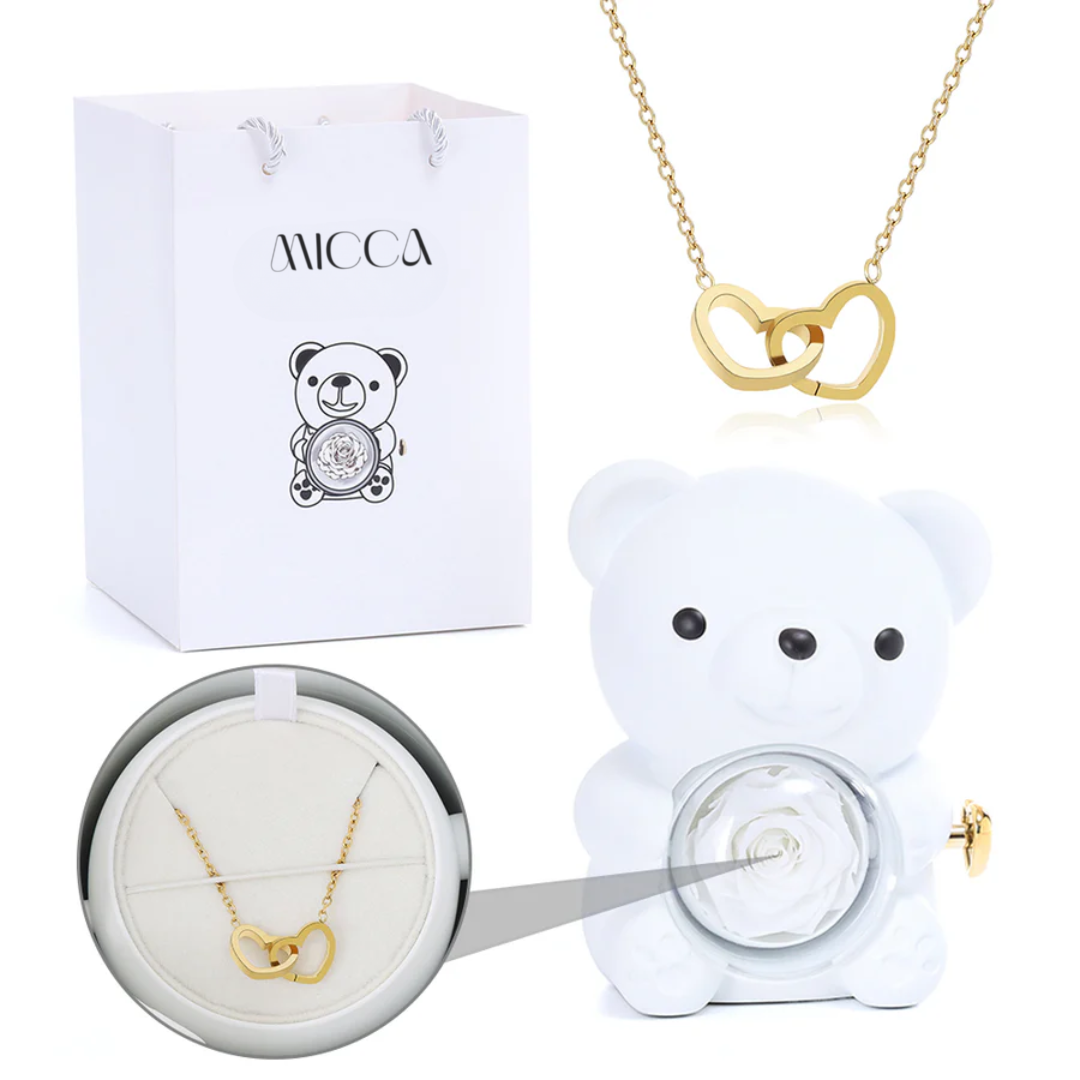 Urso com Rosa Eterna & Colar Gravado com Nomes