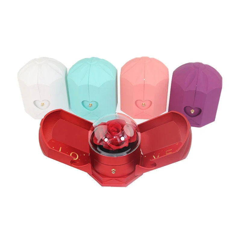 Caixa com Rosa Eterna & Colar Coração Personalizado (50%0FF)