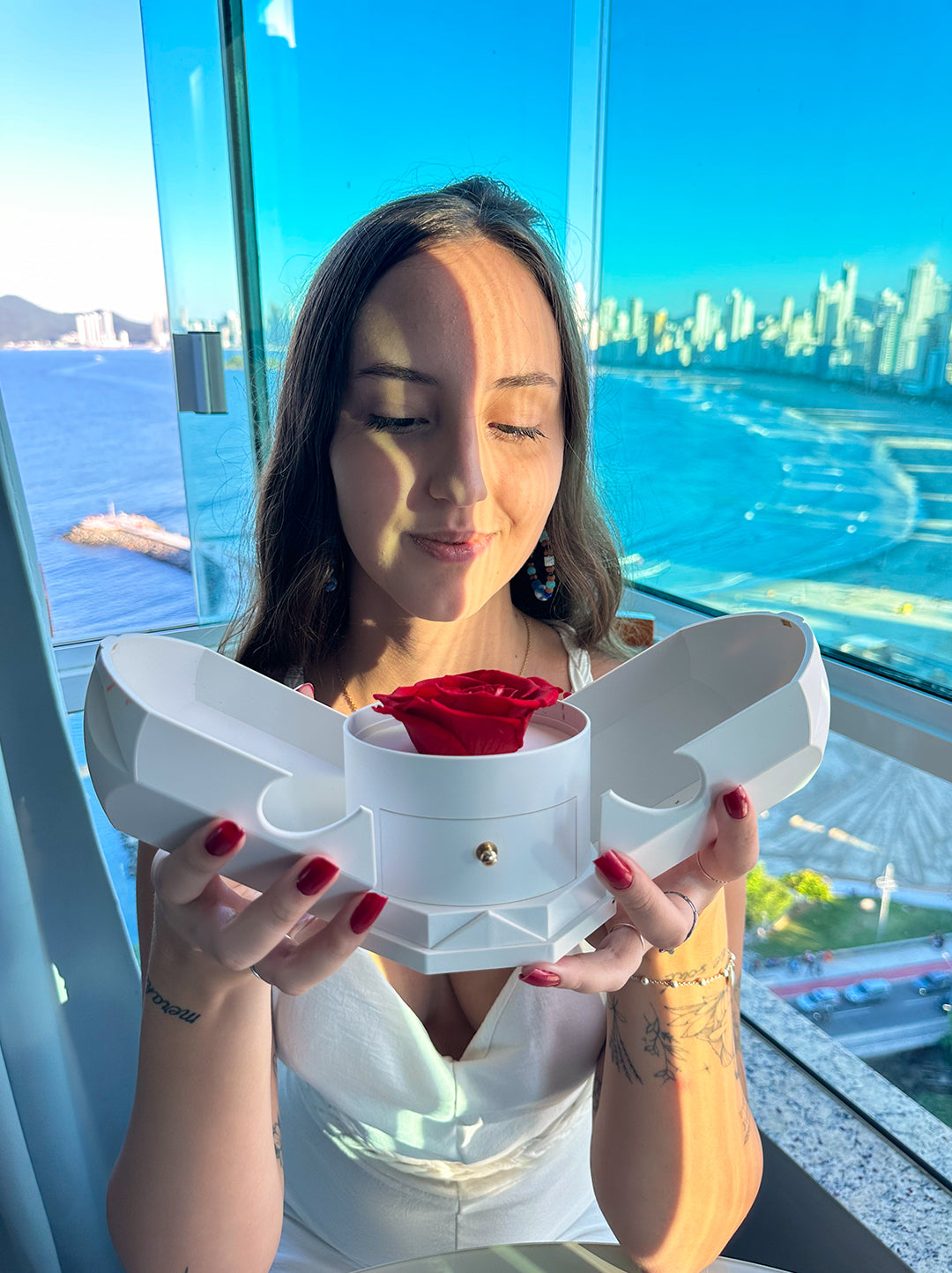 Caixa com Rosa Eterna & Colar Coração Personalizado (50%0FF)