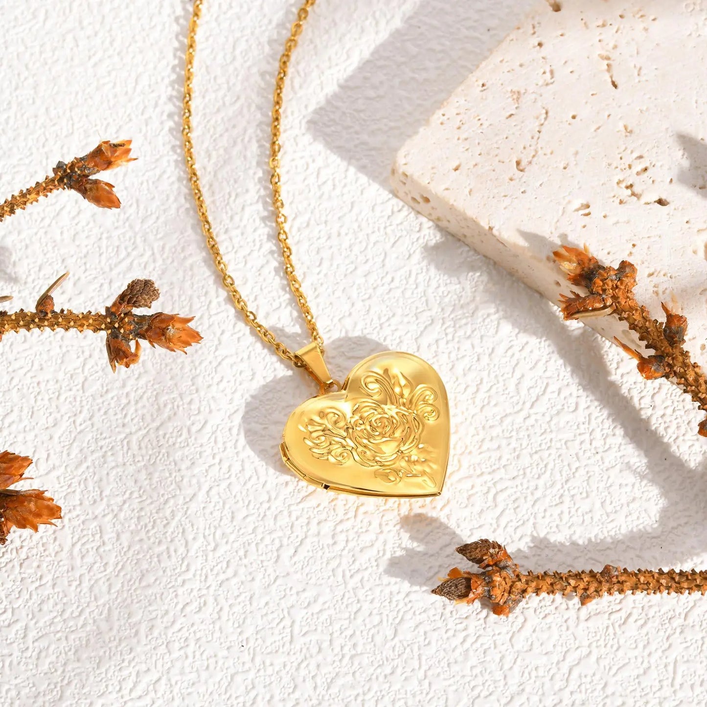 Relicário Rosas do Amor com Foto Personalizada