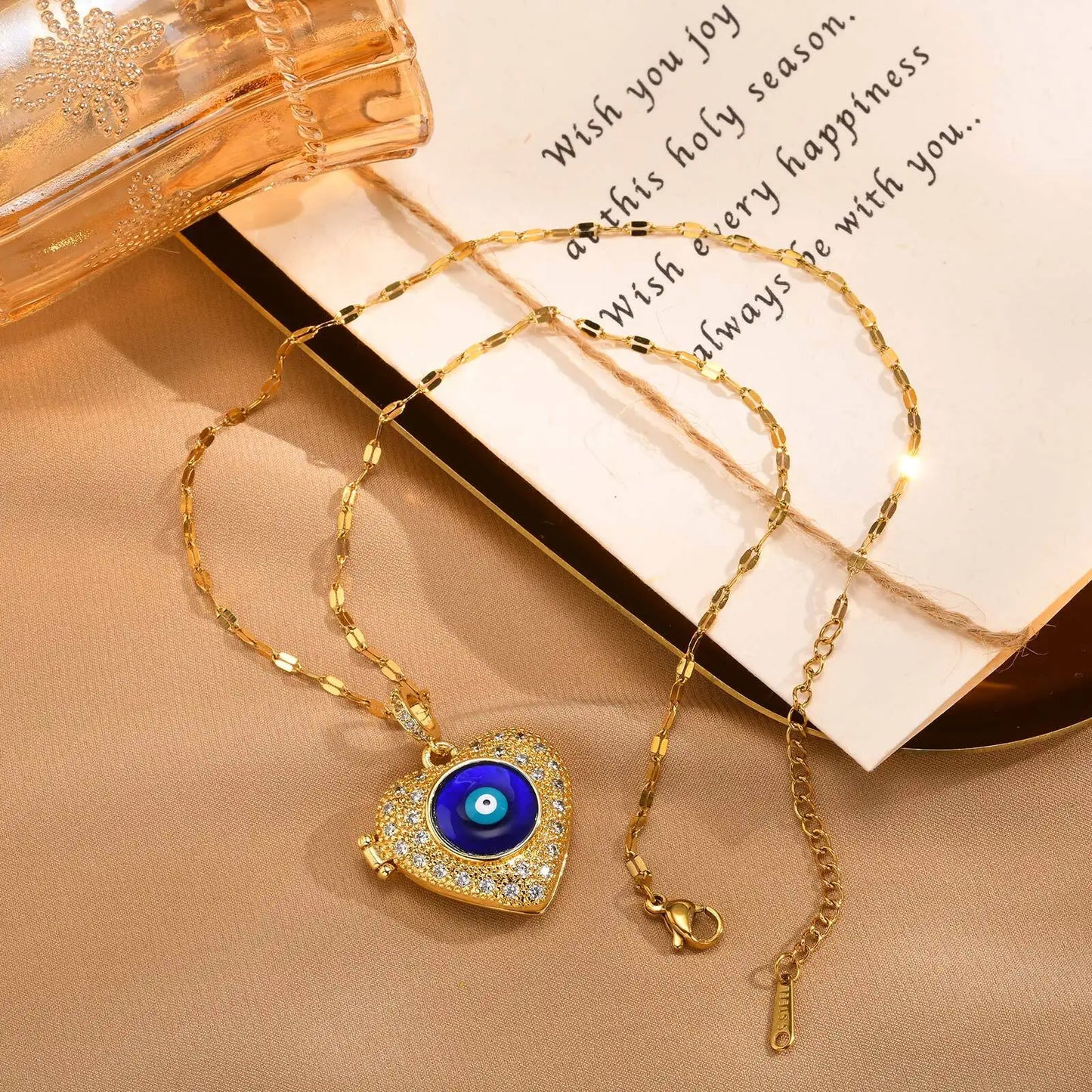 Relicário Olho Grego com Foto Personalizada